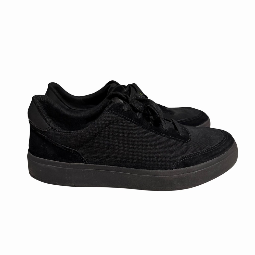 Kizik Prague 2 Sneakers Blackout Men's Size 10 Wide Women's 11.5 Wide Hands Free